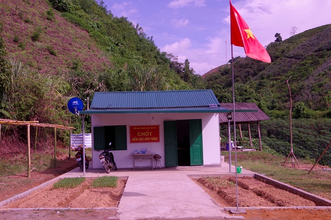 Lào Cai Kiên cố hóa chốt phòng, chống dịch COVID-19 trên biên giới