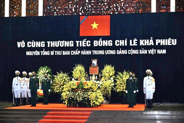 Lãnh đạo các nước gửi điện, thư chia buồn về việc nguyên Tổng Bí thư Lê Khả Phiêu từ trần