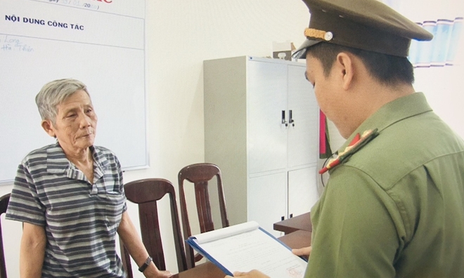 Khởi tố, bắt tạm giam hai đối tượng hoạt động chống phá Nhà nước
