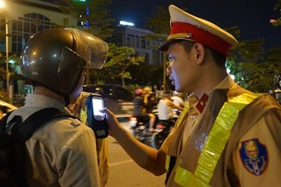 Xử lý hơn 9 000 trường hợp vi phạm về nồng độ cồn, ma tuý