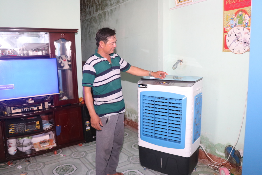 Điện lưới quốc gia về với xã đảo Nhơn Châu