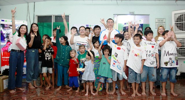 “Trang mới cuộc đời – Khai sinh tương lai cho em”