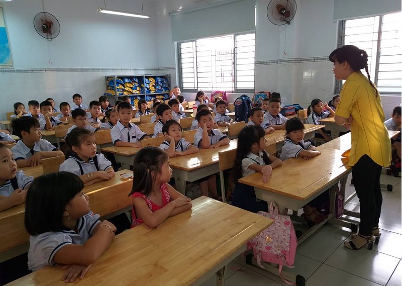 Bảo đảm cho tất cả trẻ trong độ tuổi đi học được đến trường
