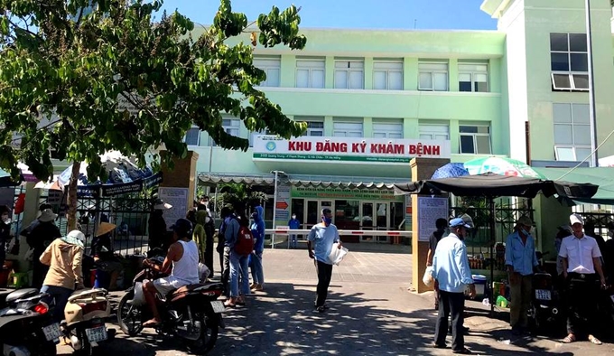 Bệnh viện Đà Nẵng mở cửa trở lại sau 30 ngày bị phong tỏa