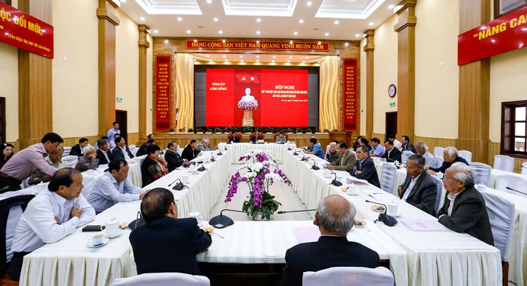 Lâm Đồng lấy ý kiến góp ý Dự thảo văn kiện trình Đại hội Đảng bộ tỉnh