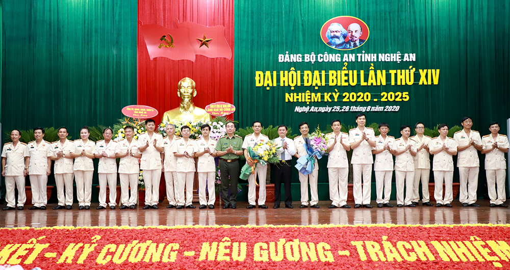 Bảo đảm an ninh trật tự, giải quyết tốt các vấn đề phức tạp nổi lên