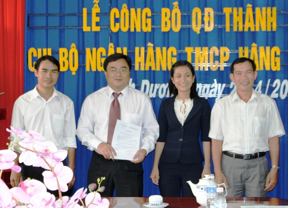 Tổ chức đảng giúp doanh nghiệp ngoài Nhà nước hoạt động hiệu quả