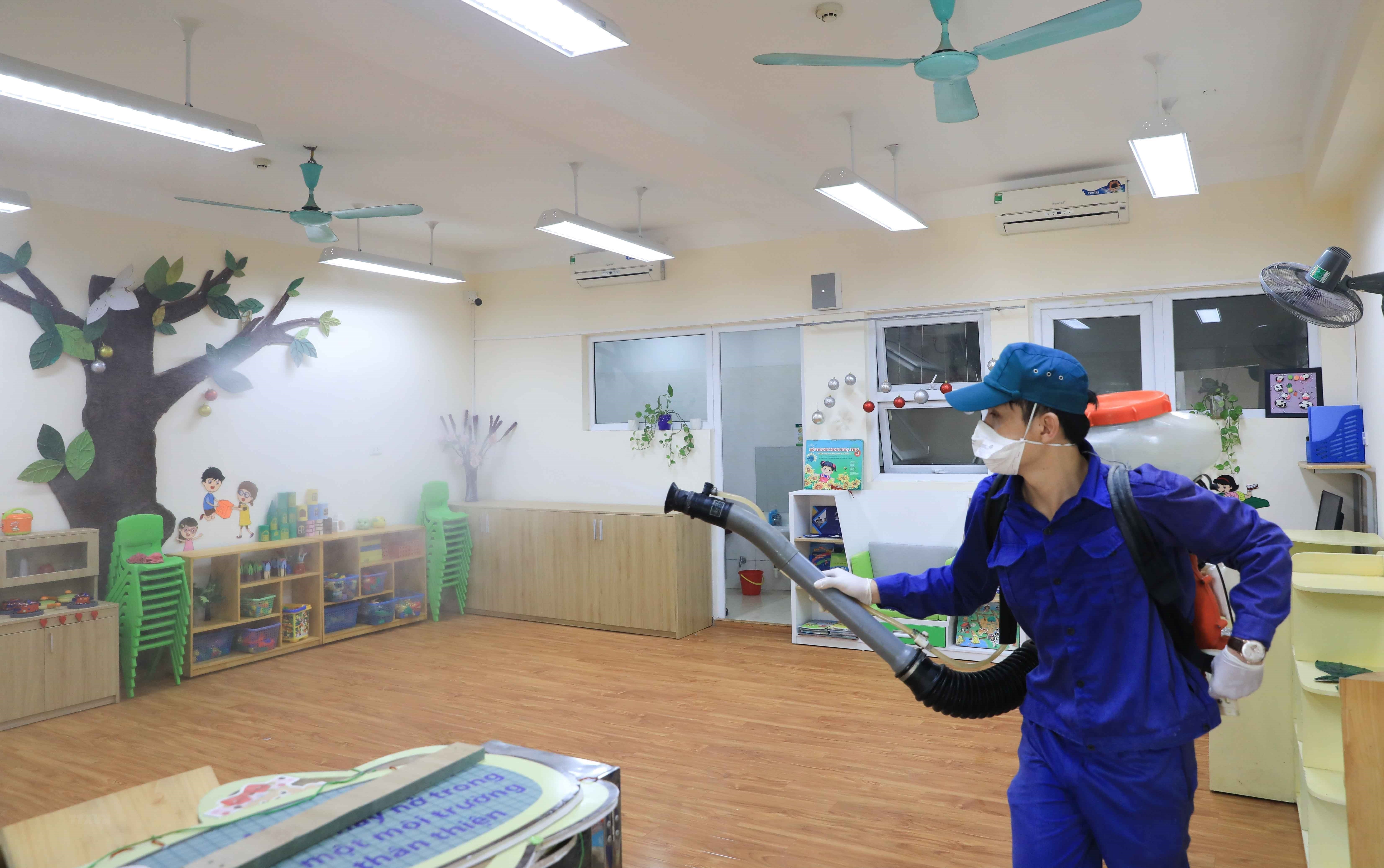 Việt Nam có 1 040 ca mắc COVID-19, 32 ca đã tử vong