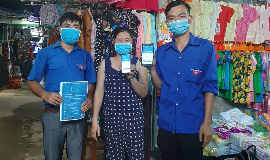 Tích cực cài đặt ứng dụng Bluezone phòng, chống dịch