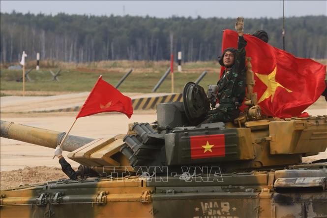 Việt Nam vô địch bảng 2 xe tăng hành tiến tại Army Games 2020