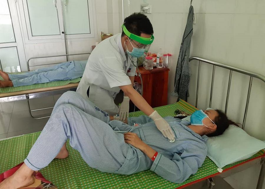 Quảng Nam 03 ca nghi ngộ độc thực phẩm do pate Minh Chay