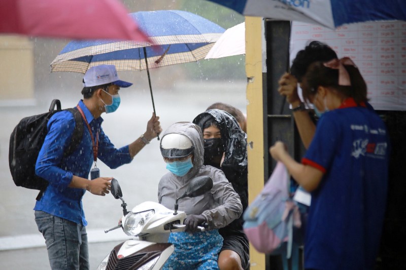Hơn 80 000 thí sinh và phụ huynh được hỗ trợ trong Chương trình “Tiếp sức mùa thi” năm 2020