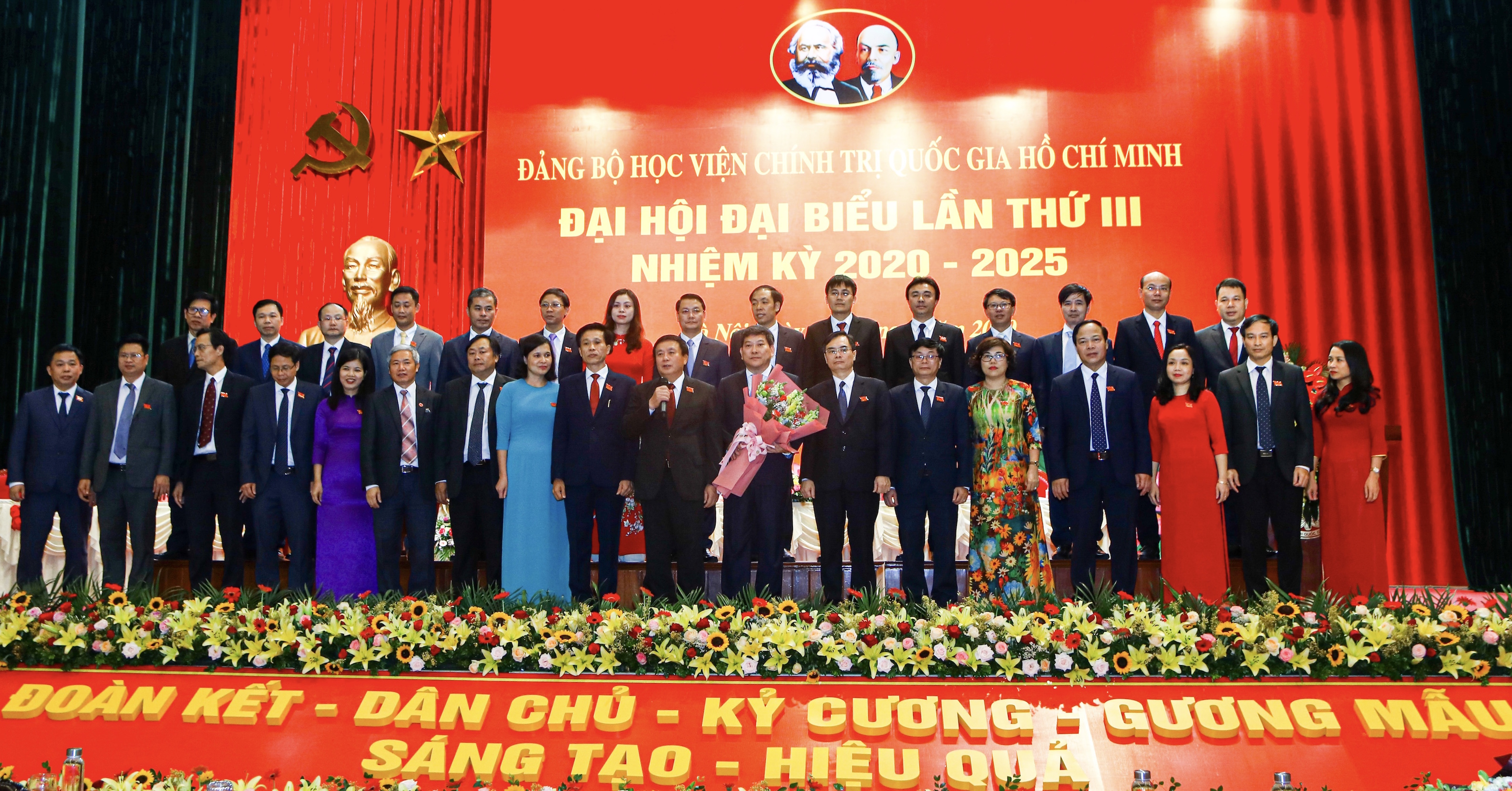 Nâng cao vị thế là trung tâm đào tạo, bồi dưỡng mẫu mực cho cán bộ lãnh đạo cao cấp của Đảng