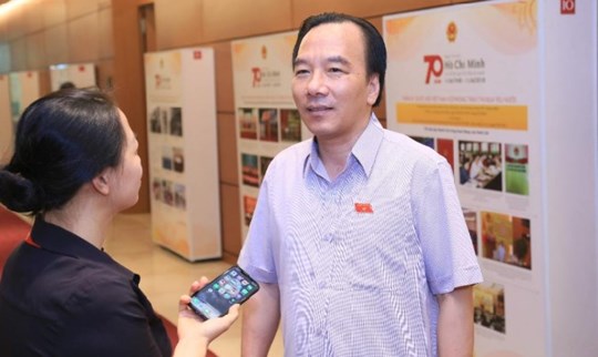 Khơi gợi trách nhiệm cống hiến, khát khao đóng góp đối với sự phát triển của đất nước