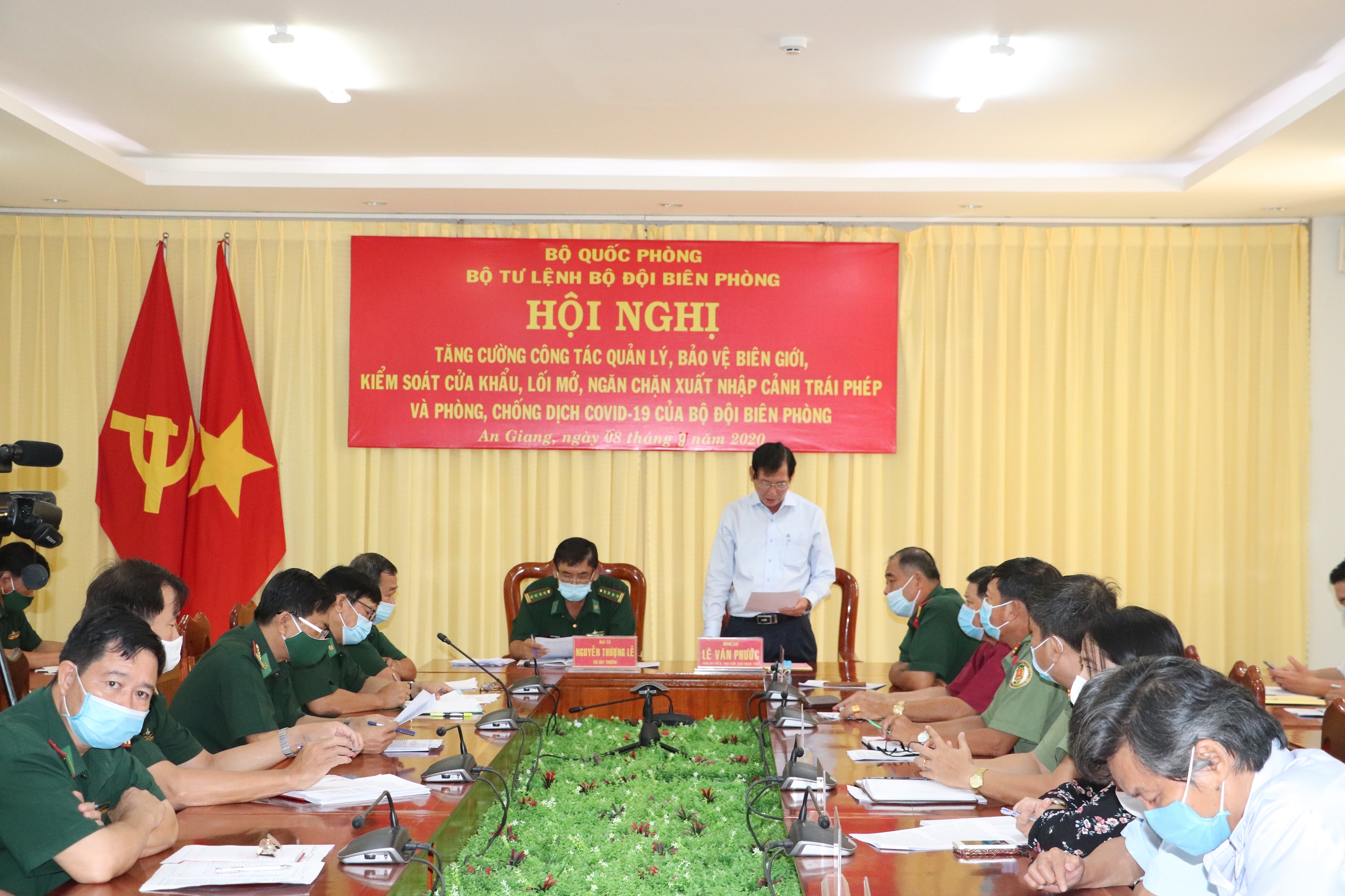 Xử lý gần 17 500 người nhập cảnh trái phép