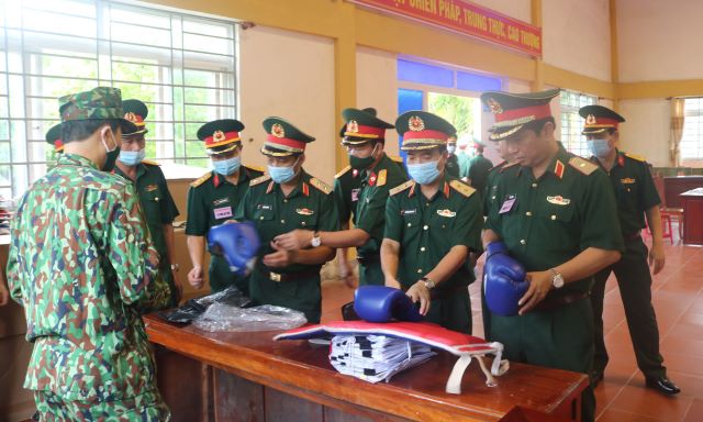 Khai mạc hội thao thể dục thể thao Quân khu 4