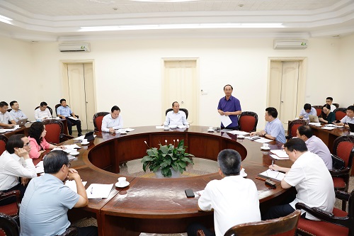 Đôn đốc triển khai hệ thống thu phí tự động không dừng