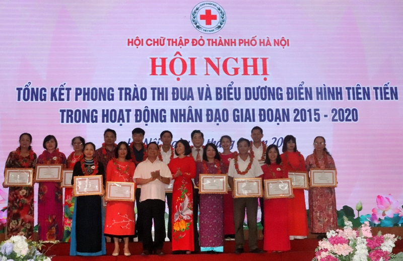 Hà Nội biểu dương 80 điển hình tiên tiến trong công tác nhân đạo
