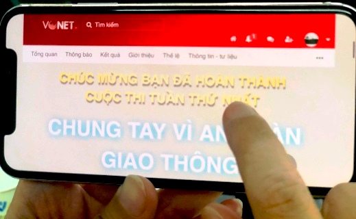 Hơn 4,3 vạn lượt thi trắc nghiệm “Chung tay vì an toàn giao thông”