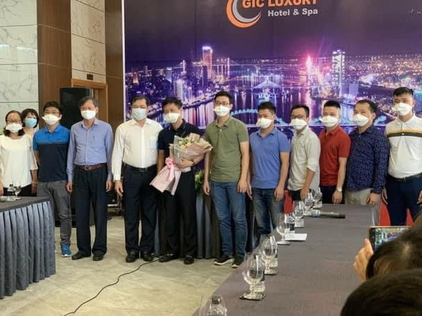 16 cán bộ y tế Nghệ An hoàn thành xuất sắc nhiệm vụ trợ giúp Đà Nẵng chống dịch COVID-19