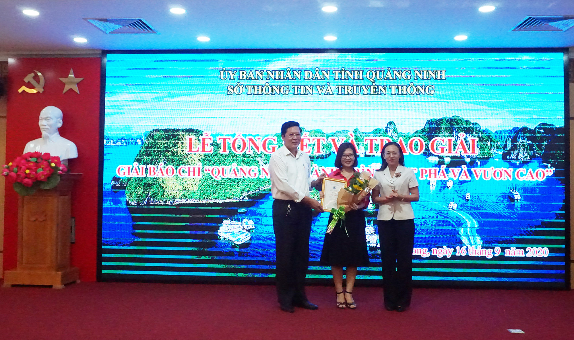 17 tác phẩm đoạt giải báo chí “Quảng Ninh Hành trình đột phá và vươn cao”