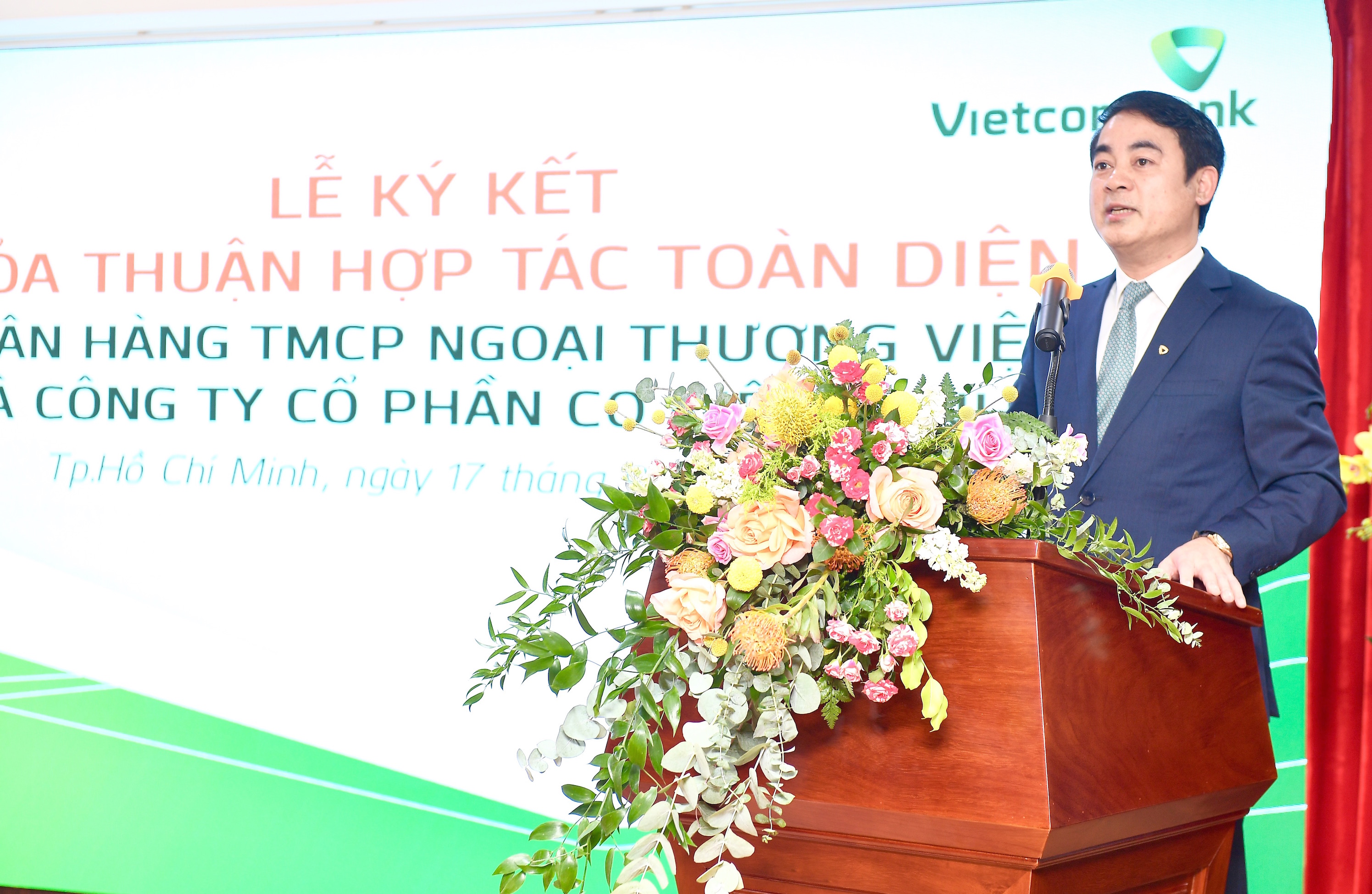 Vietcombank ký kết Thoả thuận Hợp tác toàn diện với Công ty Cổ phần Cơ Điện Lạnh