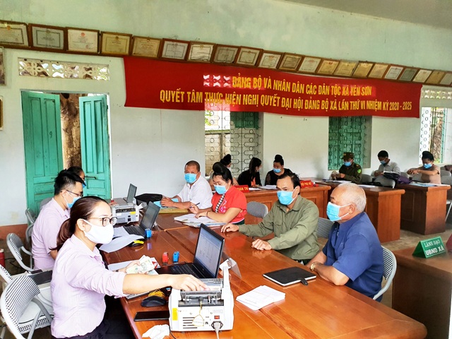 Sơn La Sử dụng vốn vay tín dụng chính sách hiệu quả để thoát nghèo và làm giàu trên mảnh đất quê hương