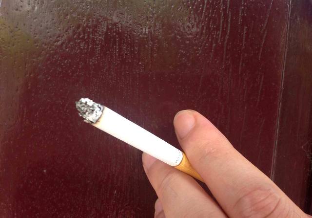 WHO Mỗi năm có 1,9 triệu người chết vì bệnh tim có liên quan đến thuốc lá