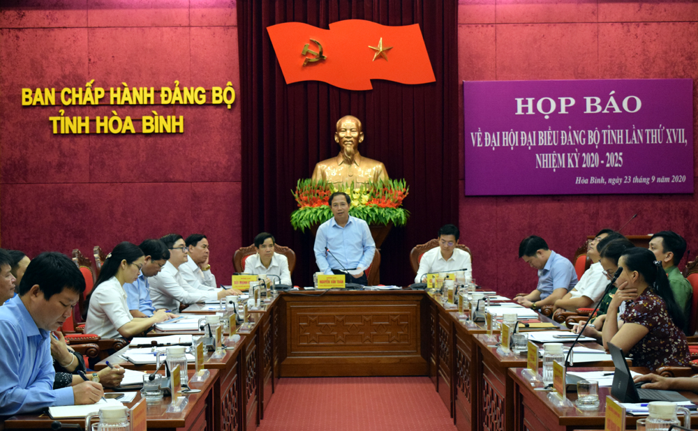 Đại hội đại biểu Đảng bộ tỉnh Hòa Bình lần thứ XVII diễn ra từ ngày 1 - 3 10