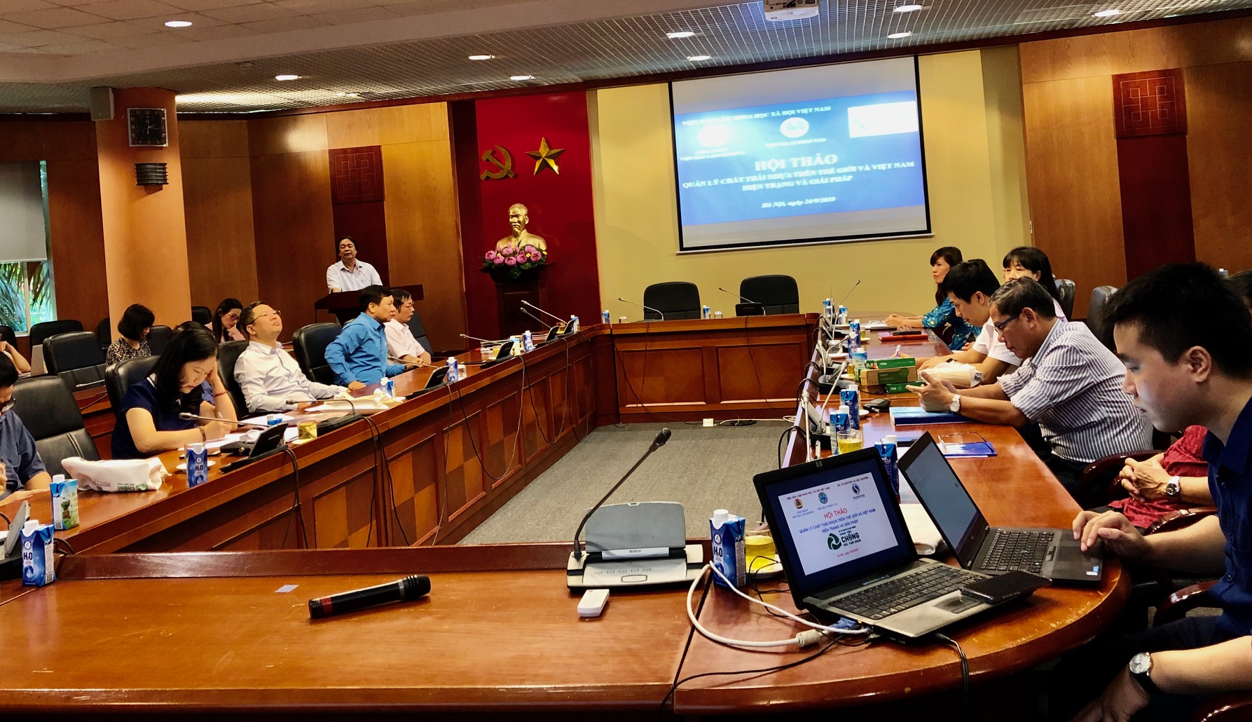 Cần triển khai giải pháp cấp bách giảm thiểu ô nhiễm rác thải nhựa
