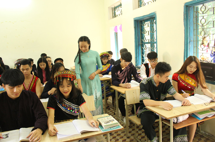 Bài 1 Thực trạng tuyển sinh của các trường dự bị đại học dân tộc