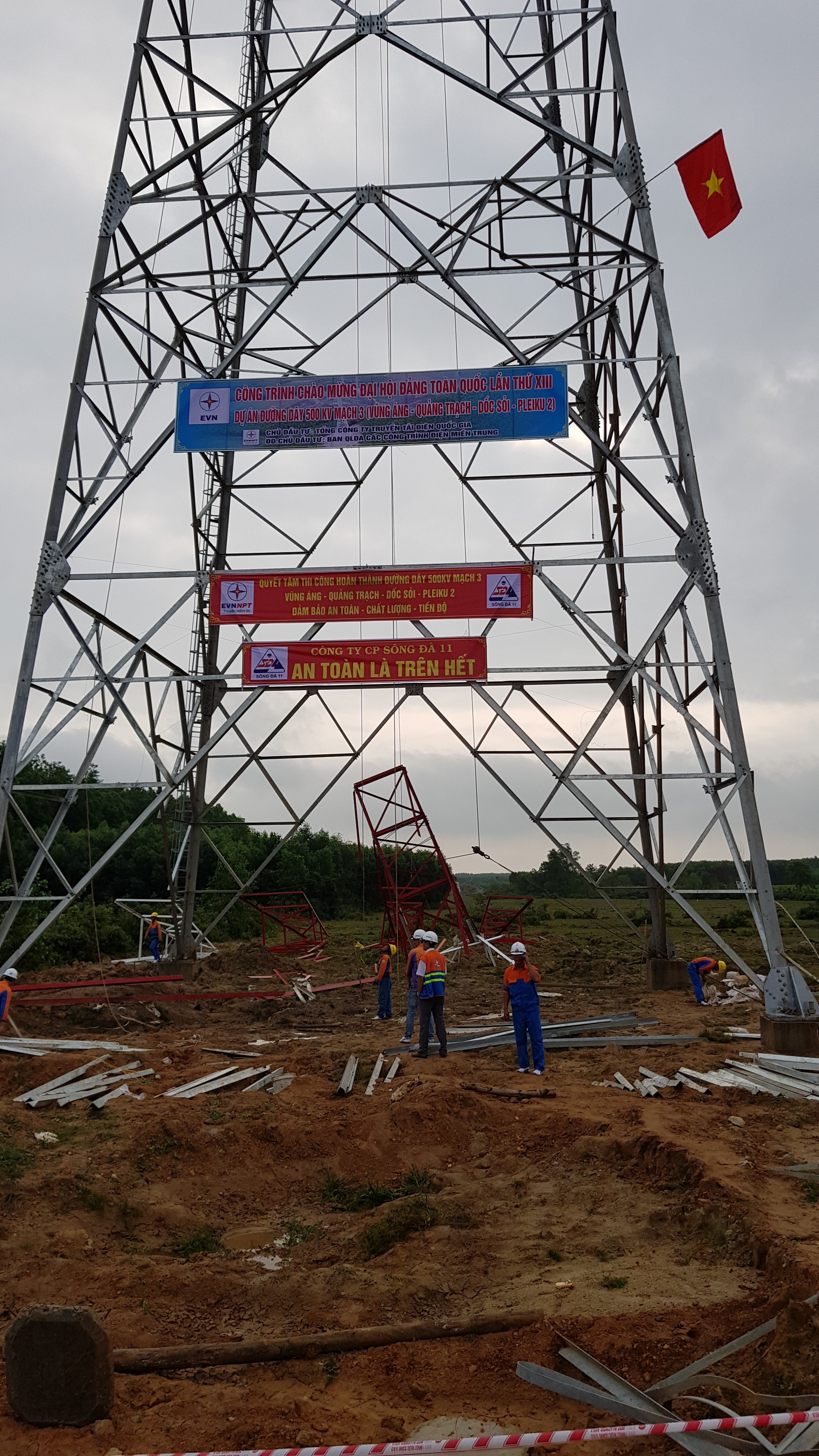 EVN Phấn đấu để đưa dự án đường dây 500kV mạch 3 hoàn thành đúng tiến độ