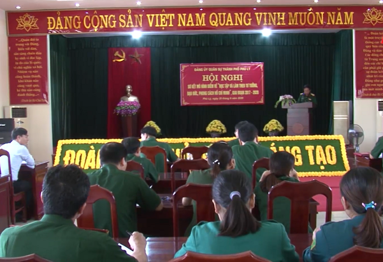 Đẩy mạnh thực hiện các mô hình điểm học và làm theo Bác