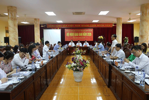 Đoàn kết, gắn bó, thực hiện có hiệu quả nhiệm vụ chính trị của mỗi đơn vị
