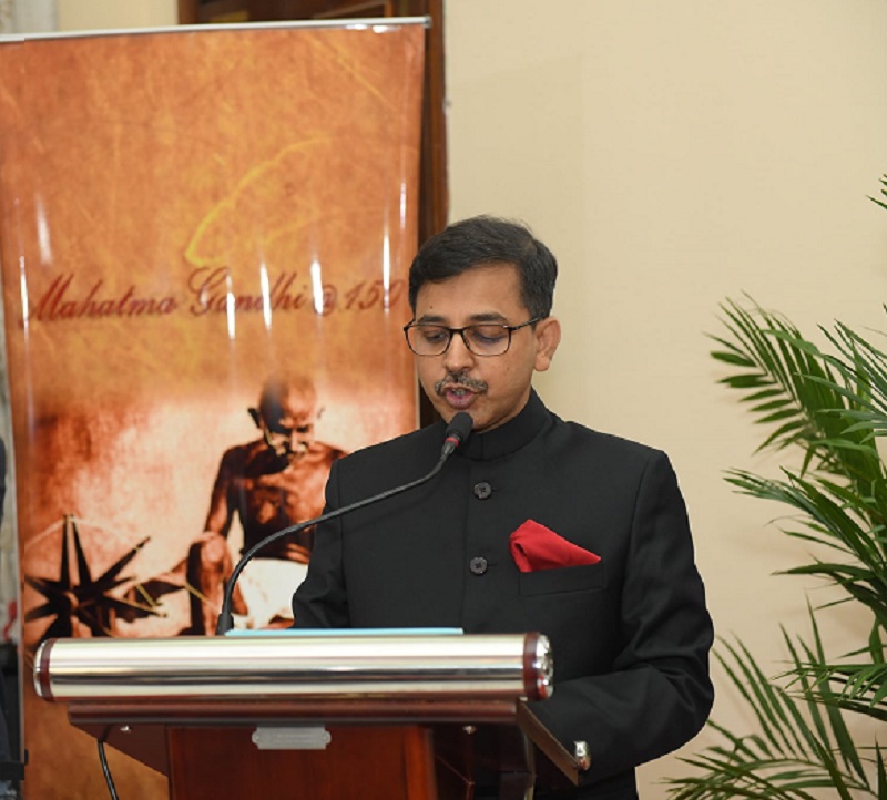 Kỷ niệm 151 năm Ngày sinh của Anh hùng dân tộc Ấn Độ Mahatma Gandhi