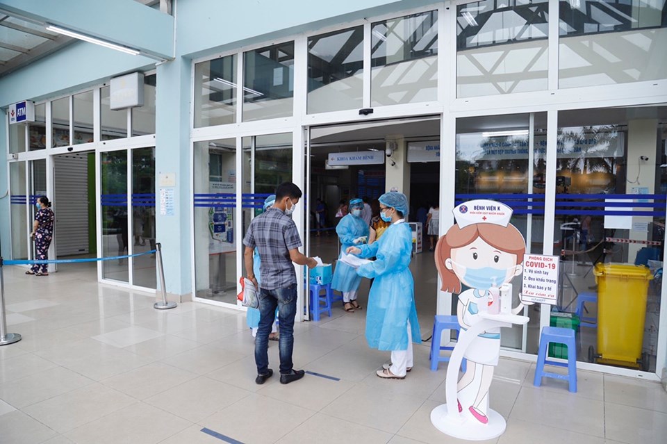 Tuyệt đối không để lây nhiễm chéo COVID-19