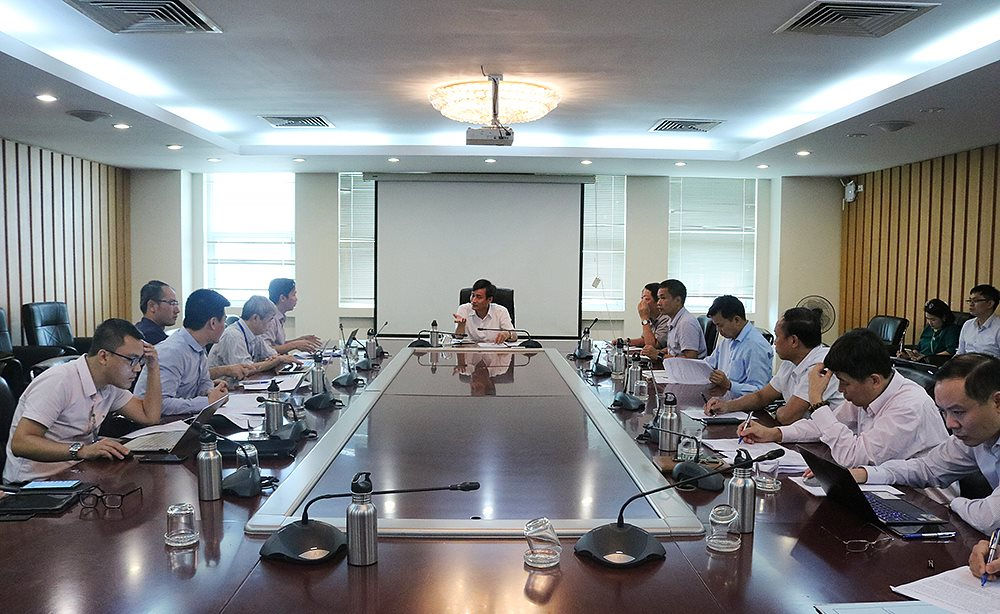 Hoàn thiện thủ tục hành chính về lĩnh vực đất đai và môi trường