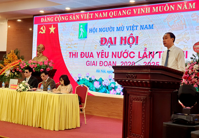 Khơi dậy lòng yêu nước qua các phong trào thi đua