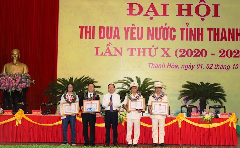 Thi đua yêu nước tạo động lực phát triển kinh tế - xã hội