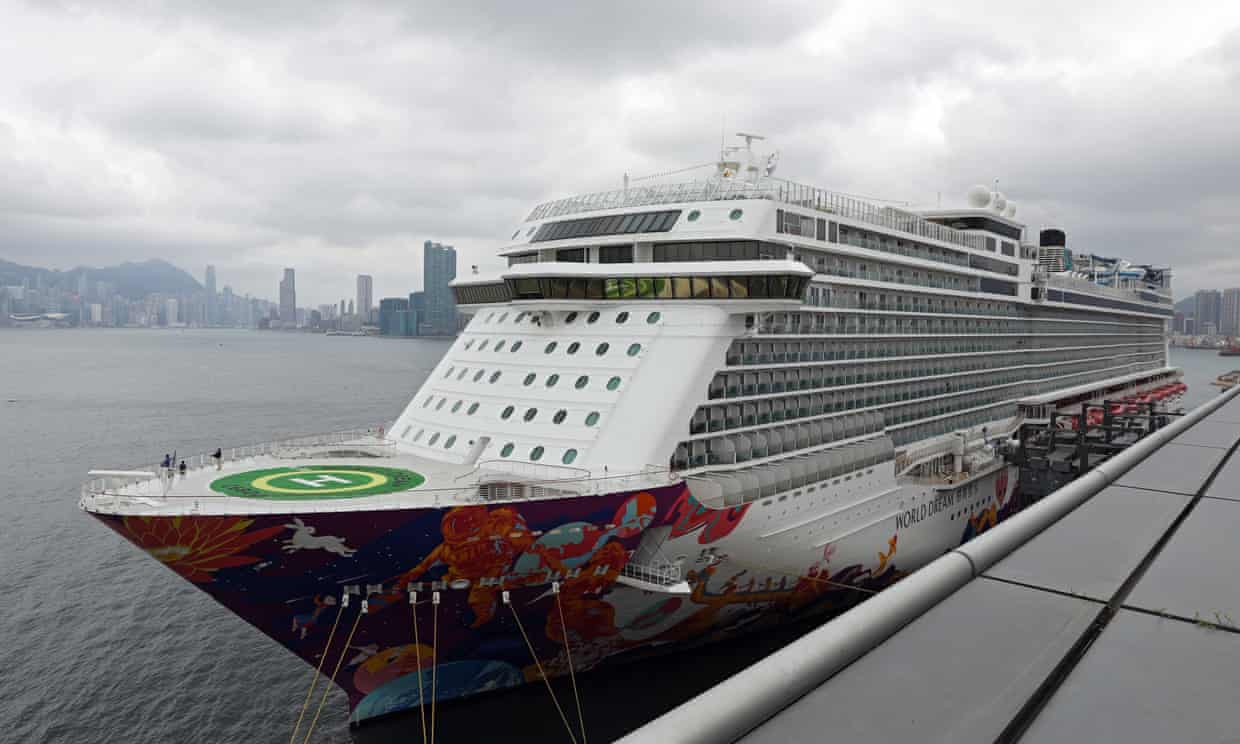 Singapore Du lịch trên du thuyền không có điểm đến