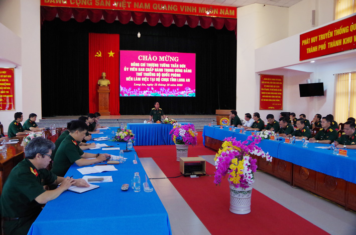Long An tập trung xây dựng khu vực phòng thủ vững chắc