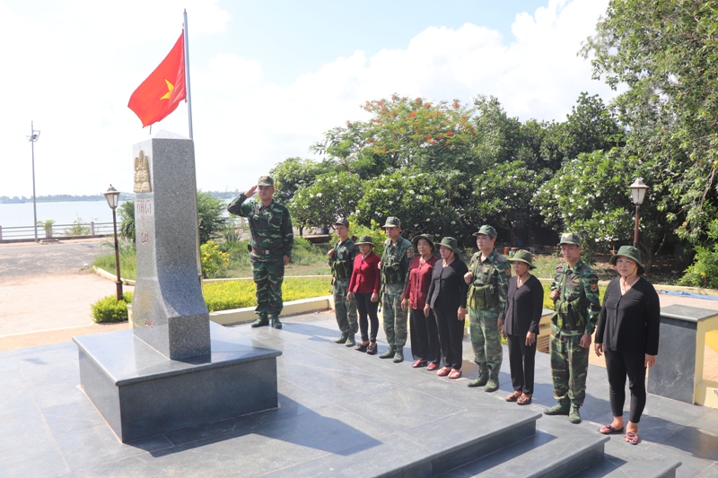 Xây dựng thế trận Biên phòng toàn dân vững mạnh