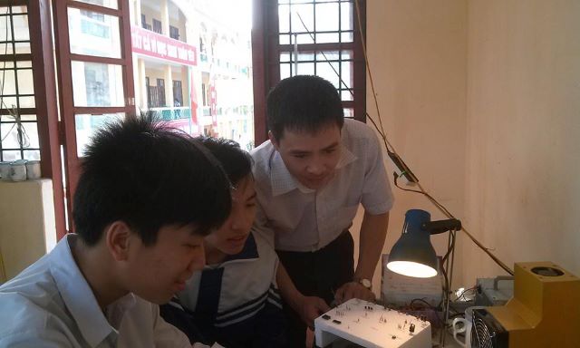 Người “truyền lửa” sáng tạo khoa học