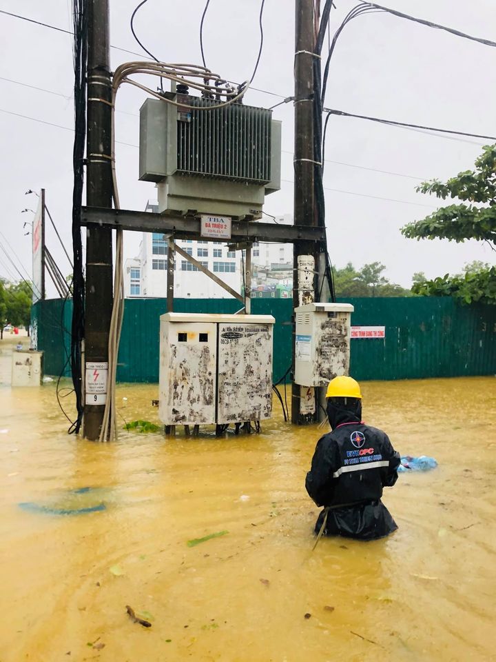 Cập nhật về ảnh hưởng của mưa lũ đến cung cấp điện và vận hành các hồ thủy điện chiều 14 10