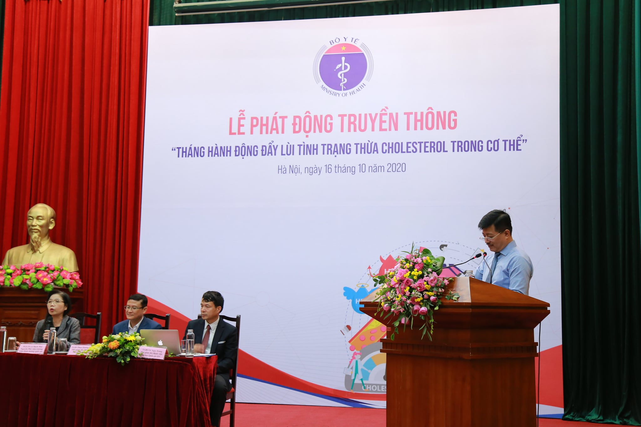 Báo động tình trạng thừa cholesterol gây các bệnh lý về tim mạch