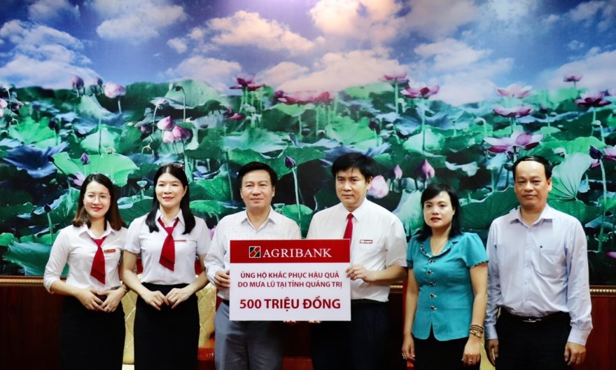 Agribank dành 3 tỷ đồng hỗ trợ đồng bào miền Trung khắc phục thiên tai