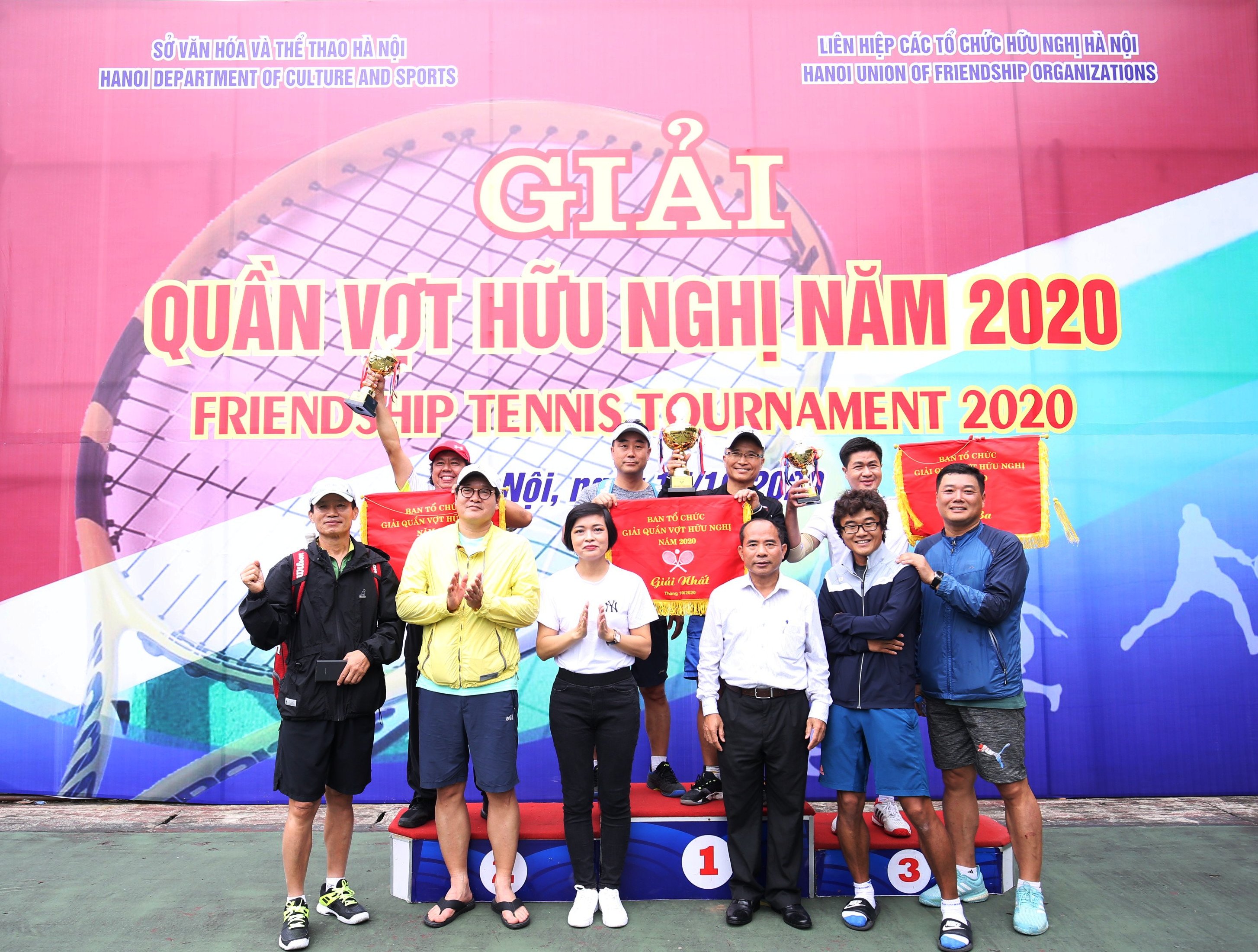 Sôi nổi Giải Quần vợt hữu nghị 2020