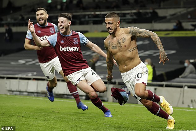 Tottenham mất điểm phút cuối ở derby London