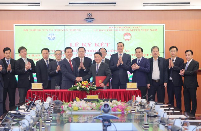 Tăng cường trao đổi thông tin, nâng cao nhận thức về chuyển đổi số