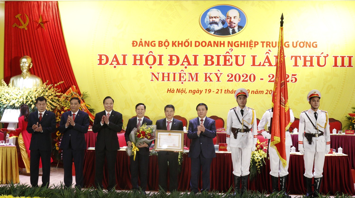 Xứng đáng với vai trò nòng cốt, vị trí then chốt trong nền kinh tế